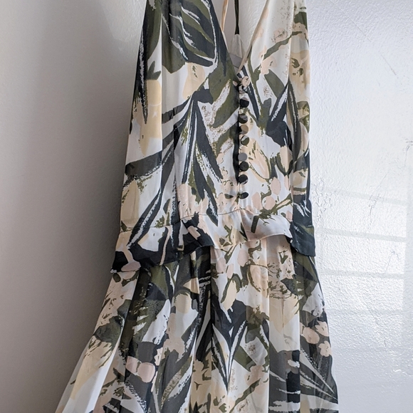 🌿H&M CHIFFON MAXI🌿 - Picture 11 of 12